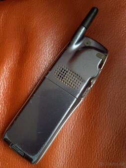 Telefon Sony CMD J6 - 3