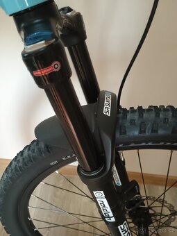 Qayron Ram MKII 3 - velikost M, 29" - 3