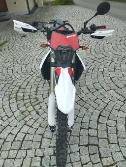 Fantic xef 250 - 3