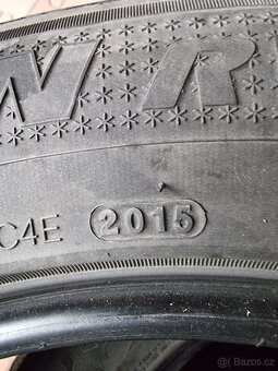 225/60r18 Kumho zimni pneu - 3