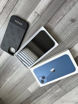 Apple iPhone 13 blue - 3