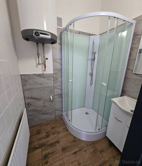 Pronájem prostor 2+1 po rekonstrukci - 55m2 - 3