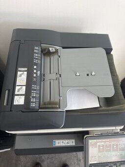 KONICA MINOLTA bizhub C220 - 3
