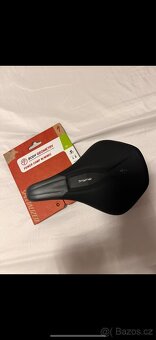 Sedlo Specialized - 3