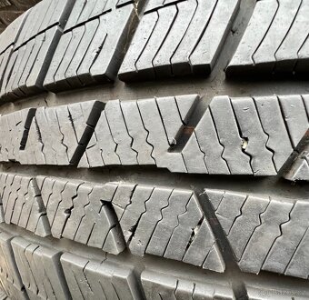 185/60 R15 88T XL zimní pneumatiky Barum (2120) - 3