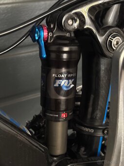 Celoodpružne horské kolo Giant Anthem X - 3