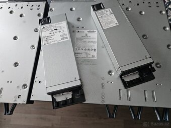 WS-C3650-24TS plně funkční, celkem 3ks - 3