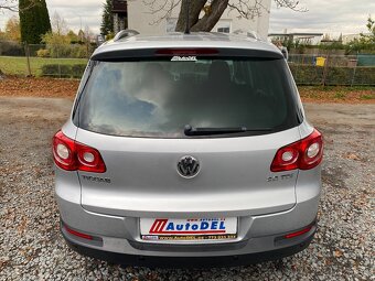 VW Tiguan 2.0 TDi DSG 4x4, Servis, Senzory - 3