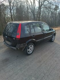 Ford fusion 1,6  74kw - 3