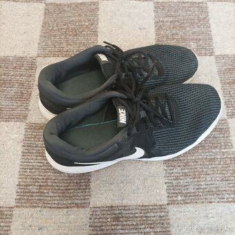 Tenisky NIKE 46 - 3