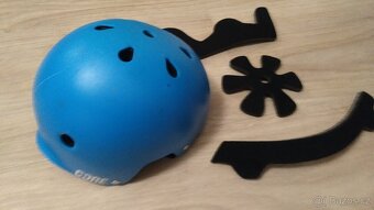 helma skateboard, skoro nova 48-54 cm - 3