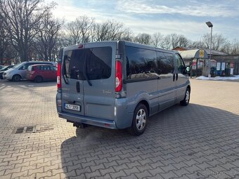 Renault Trafic 2.5 dCi, 9 míst, long - 3