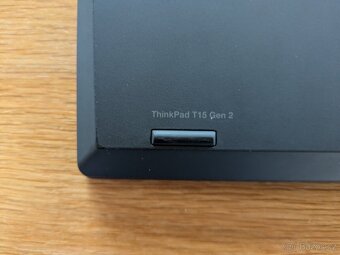 Lenovo ThinkPad T15 Gen 2 - 3
