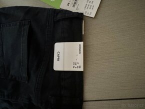 Dámské  černé capri kalhoty - 3