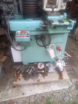 bruska nastrojova TOS, typ BN 102 C - 3