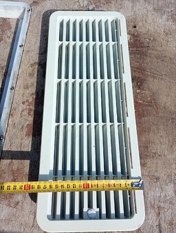 Mřížka lednice Dometic - 3