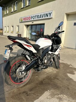 Aprilia Tuono 125 2022 - 3
