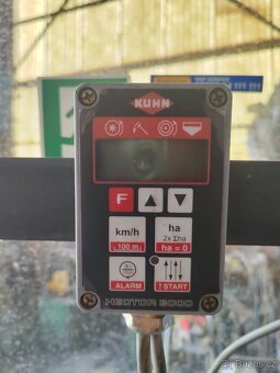 Secí kombinace Kuhn Venta LC 402 - 3