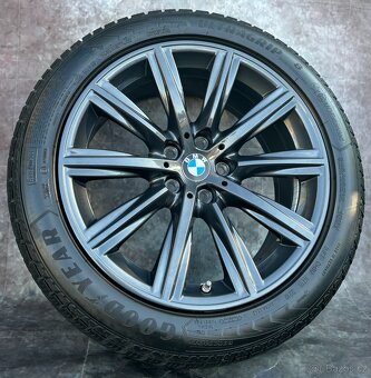 riginální Alu kola 5x112 BMW 5 G30,G31 245/45/18 - 3