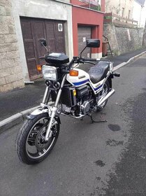 HONDA VF 750s - 3