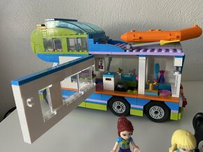 Lego Friends 41339 Mia a její karavan - 3