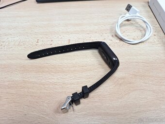 Prodám náramek Xiaomi Mi Band 8 v záruce + řemínky - 3