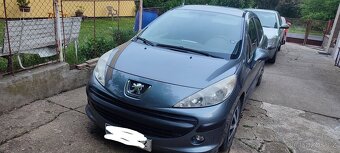 Peugeot 207 - 3