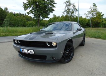Dodge Challenger SXT 2018 (V6) - 3