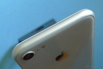 Apple iPhone 8 64GB Baterie 100% - 3