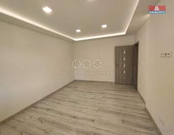 Pronájem bytu 2+1, 56 m², Karviná, ul. Majakovského - 3