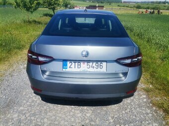 Prodám Škoda Superb 3 2,0tdi 110kw ve výbavě Business - 3
