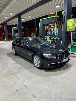 BMW 740d F01 - 3