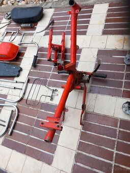 Moped Stella,Stella-Pento ruzne dily - 3