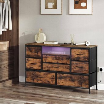 Komoda se zásuvkami NOVÁ - 3