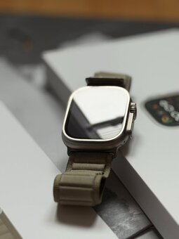 Apple Watch Ultra 2 49mm GPS Titanium - 3