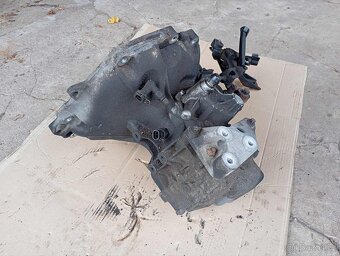 Opel astra H - 1.4 16V - 66Kw - převodovka - 3