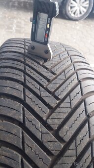 Prodám 2 x celoroční pneu Hankook 205/55/16 - 3