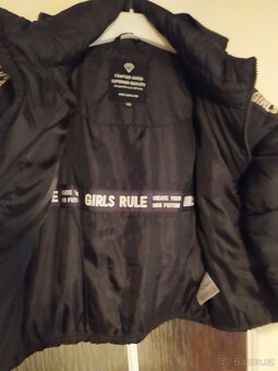 dívčí zimní bunda, vel.140 - 3