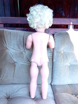 Retro chodící panenka - 3