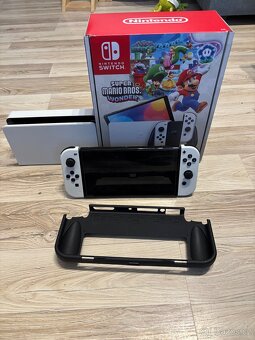 Nintendo switch oled - 3