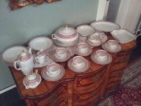 Stará porcelánová jídelní a čajová souprava - Thun - 3