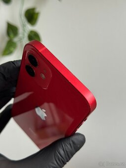 iPhone 12 128GB červený - 100% baterie - 3