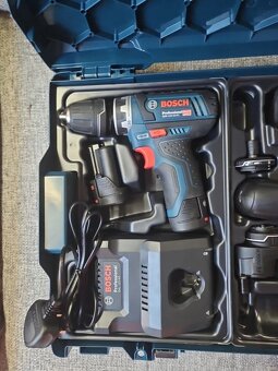 Nový Bosch Professional Aku vrtací šroubovák GSR 12V-15 FC
- 3