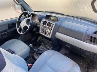 Mitsubishi Pajero Pinin 1.8i 84kW Náhradní díly - 3