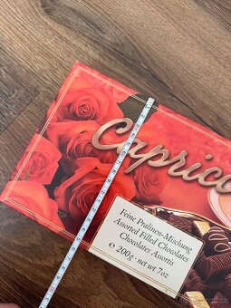 Capriccio krabice 2002 retro - bonboniéra - 3