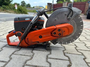 Rozbrušovací pila Husqarna k 770 - 3