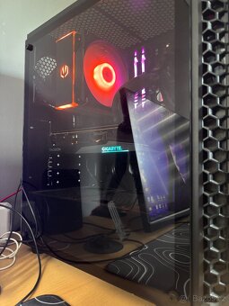 Ryzen 5600, RX6700XT, 16GB DDR4 - 3