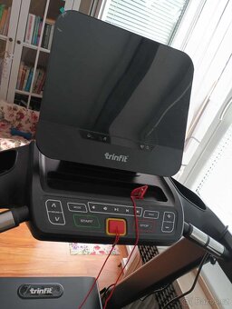 Běžecký pás TRINFIT - 3