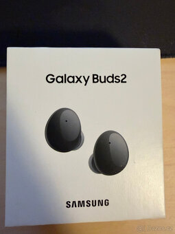 Sluchátka SAMSUNG Galaxy Buds 2 Graphite - 3