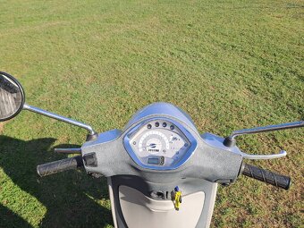 Motocykl Piaggio Liberty 125 - 3